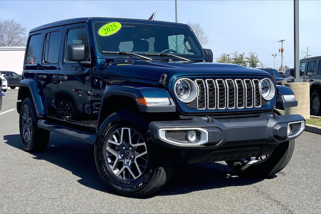 Certified 2025 Jeep Wrangler Sahara SUV
