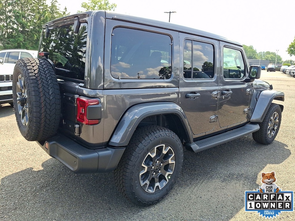New 2026 Jeep Wrangler 4-DOOR SAHARA Sport Utility