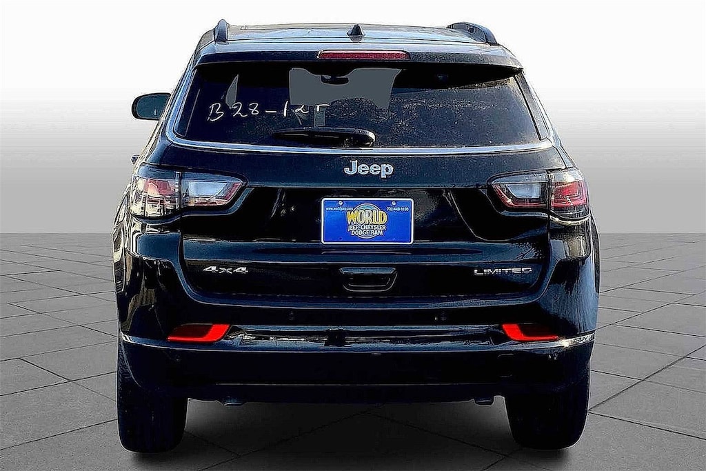Used 2025 Jeep Compass Limited SUV