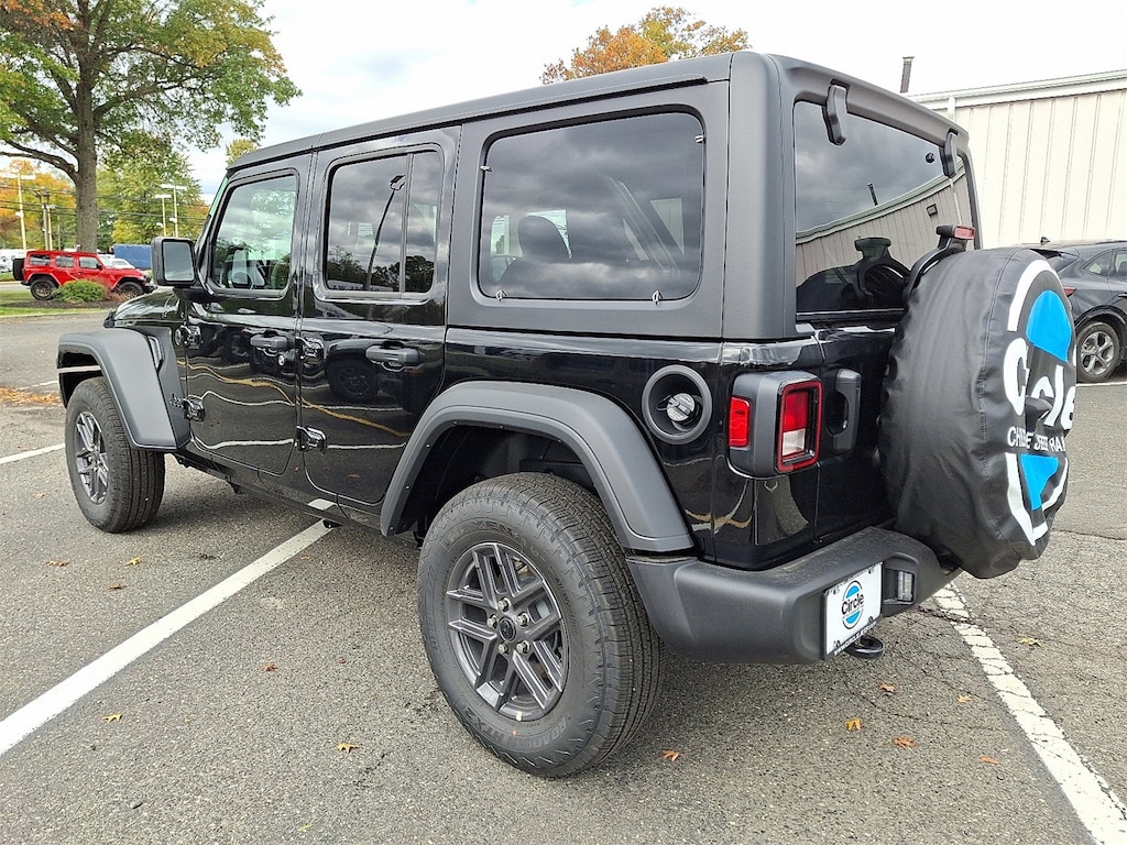 New 2026 Jeep Wrangler 4-DOOR SPORT S Sport Utility