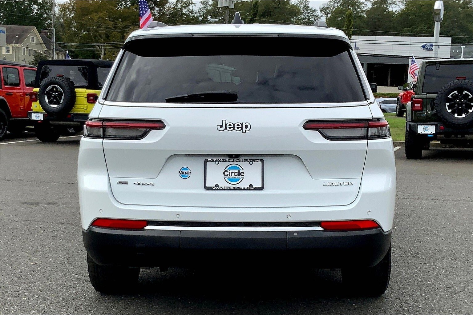 2022 Jeep Grand Cherokee Limited photo 4