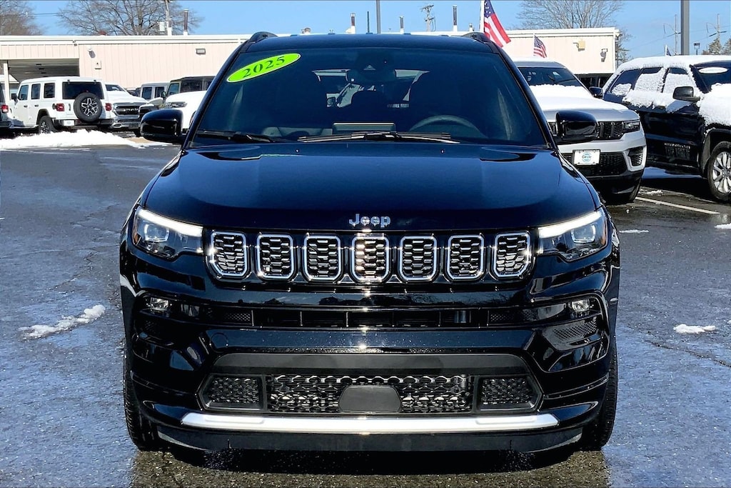 Certified 2025 Jeep Compass Limited SUV