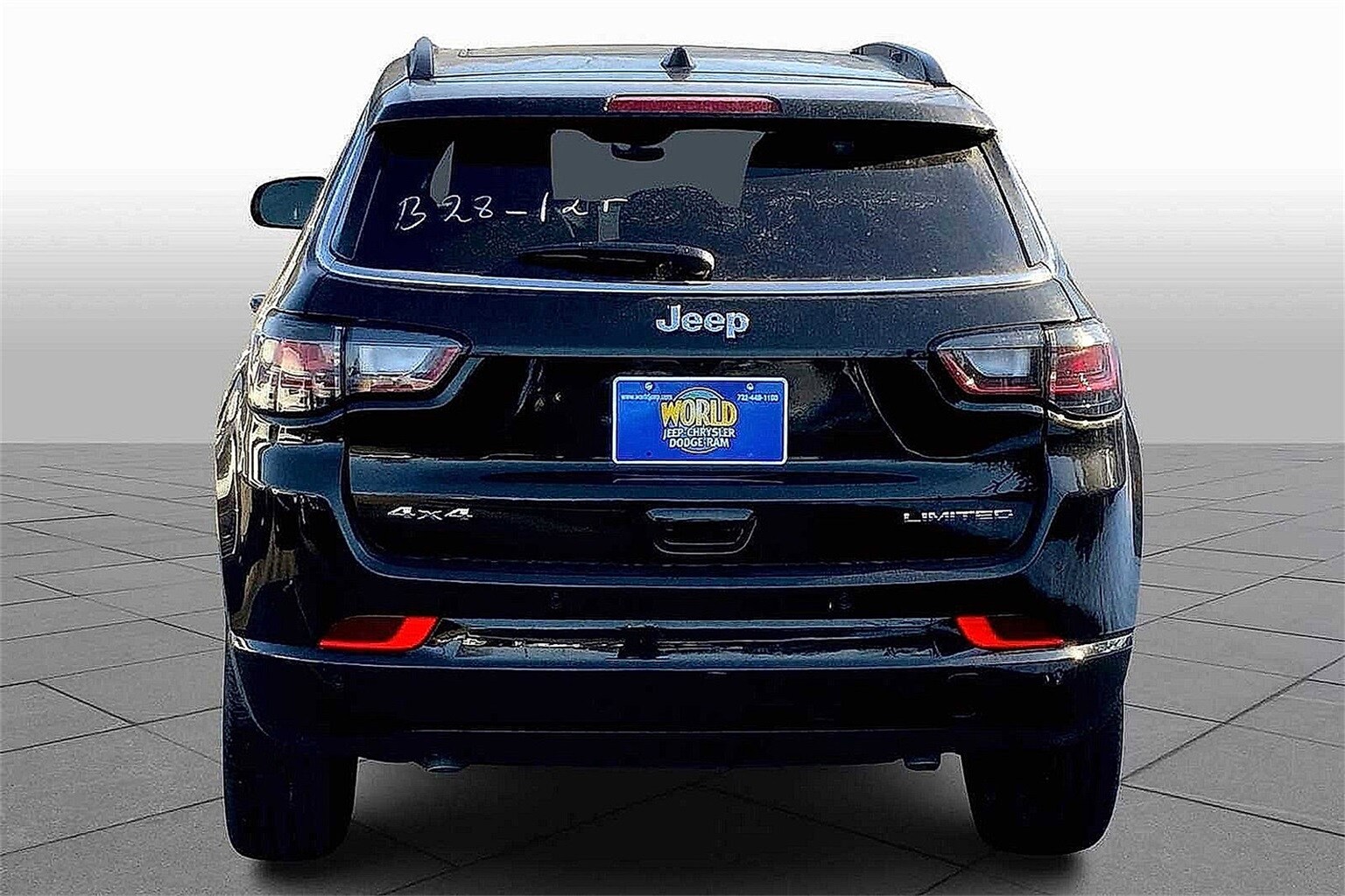 2025 Jeep Compass Limited photo 4