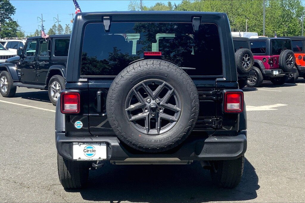 Certified 2024 Jeep Wrangler Sport SUV