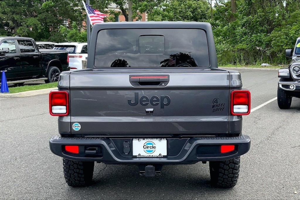 Certified 2023 Jeep Gladiator Sport Truck Crew Cab