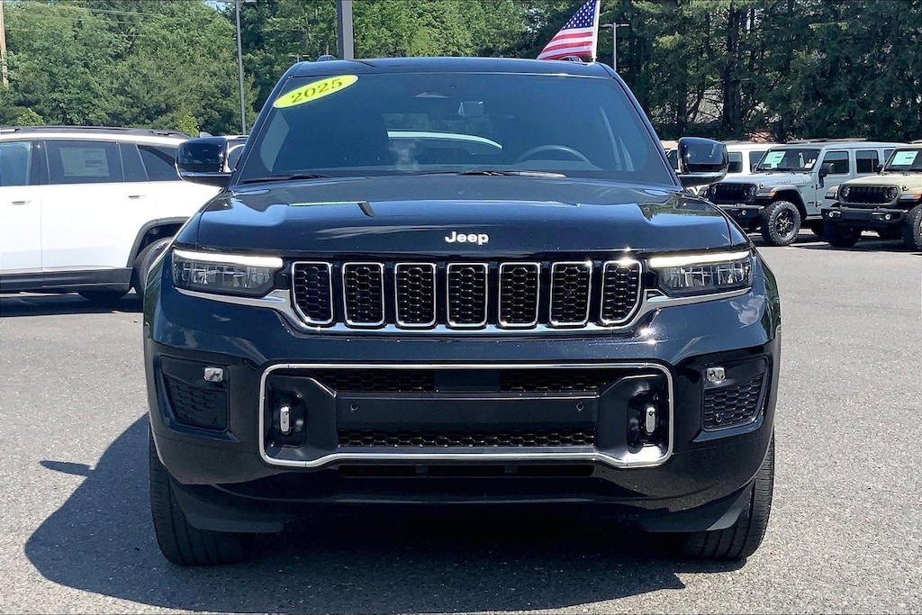 Certified 2025 Jeep Grand Cherokee Overland SUV