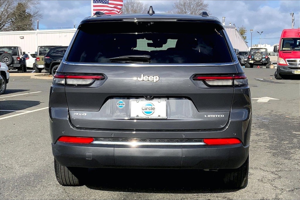 Certified 2025 Jeep Grand Cherokee L Limited SUV