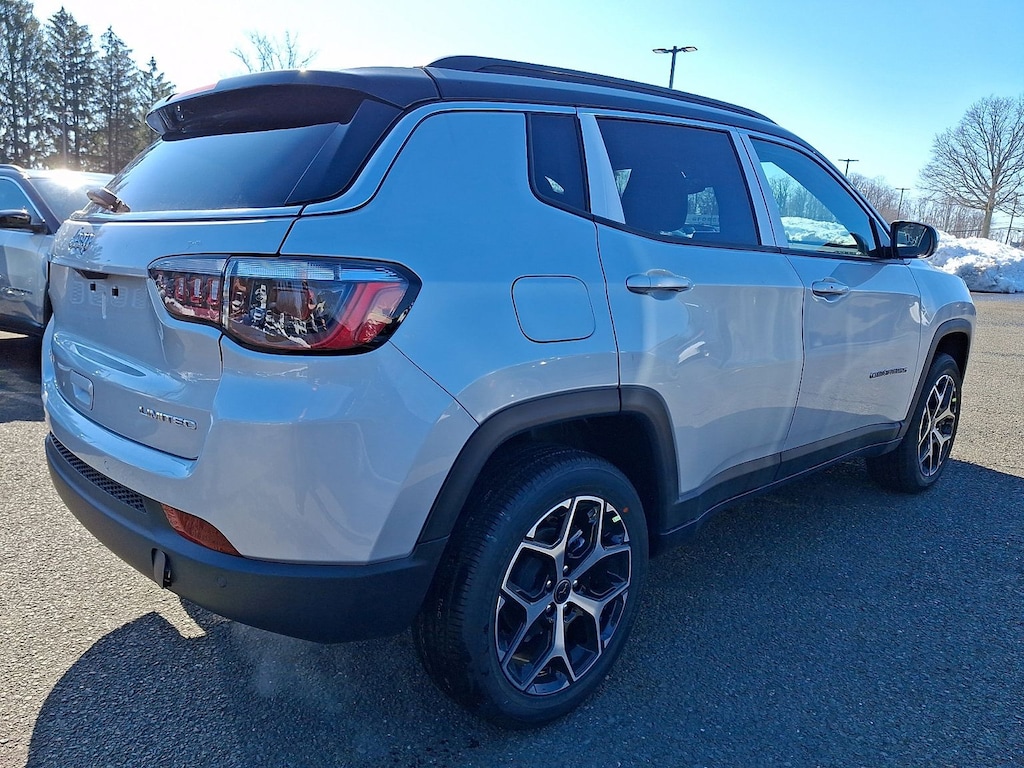 New 2026 Jeep Compass LIMITED 4X4 Sport Utility