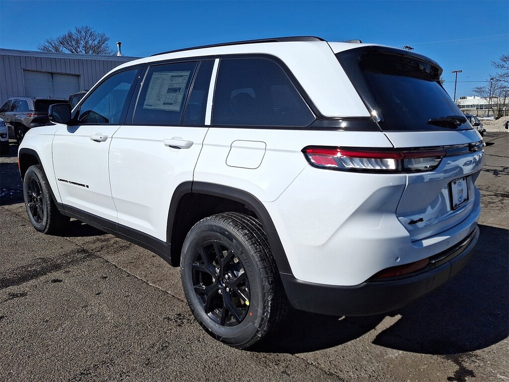 New 2025 Jeep Grand Cherokee ALTITUDE X 4X4 Sport Utility