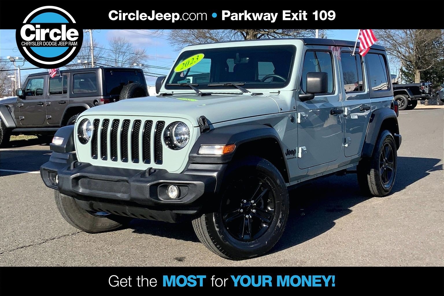2023 Jeep Wrangler 4-Door Altitude's photo