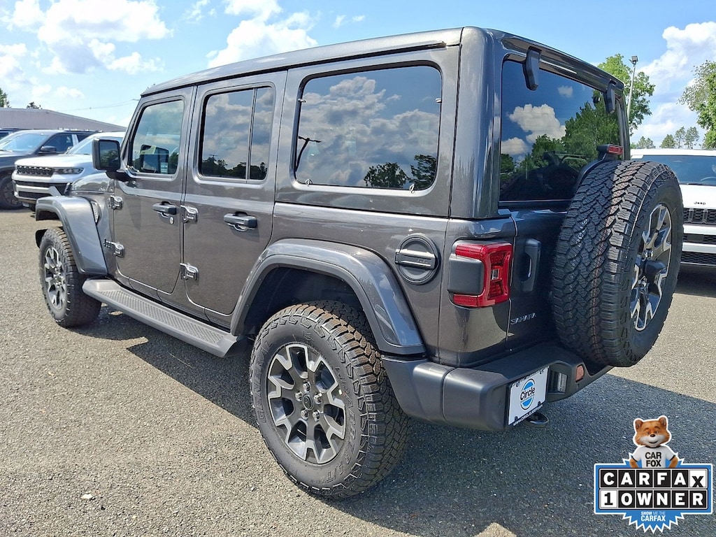 New 2026 Jeep Wrangler 4-DOOR SAHARA Sport Utility
