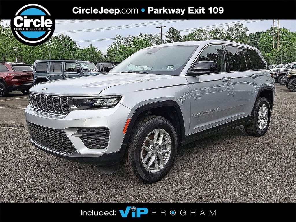 Used 2025 Jeep Grand Cherokee Laredo SUV