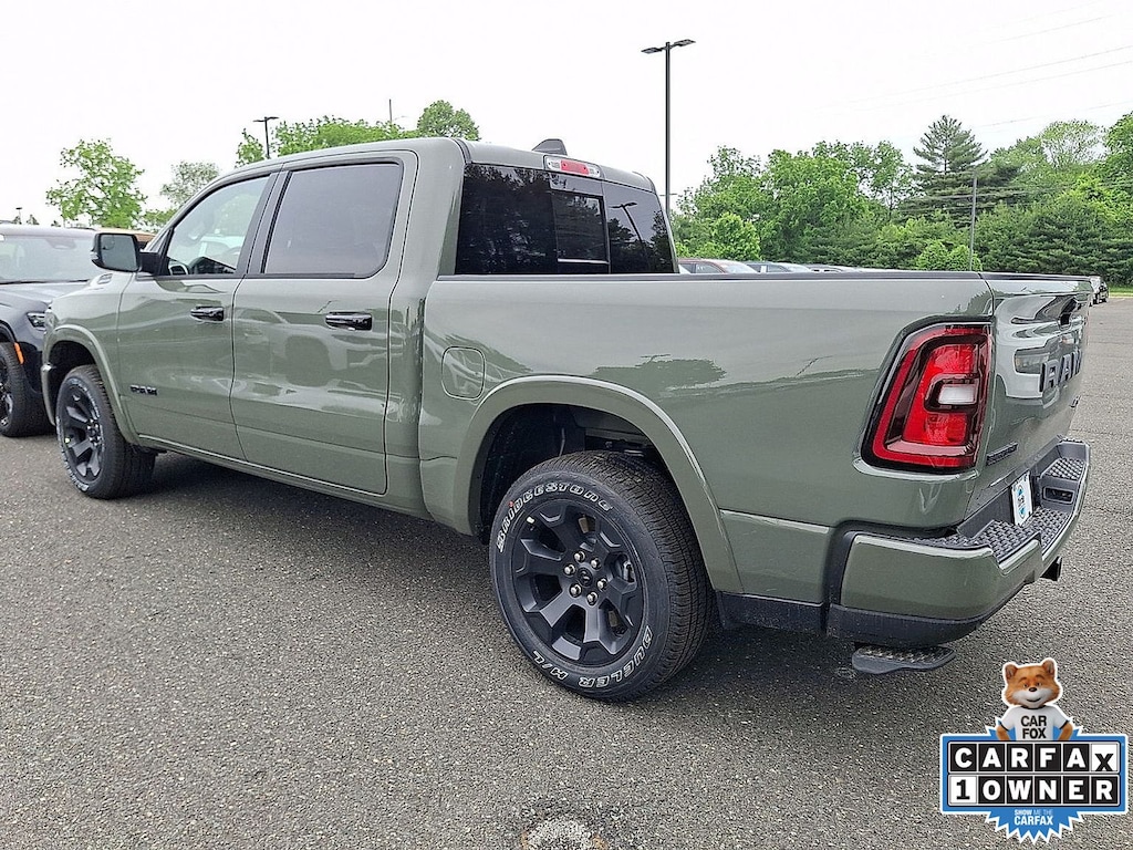 New 2026 Ram 1500 BIG HORN CREW CAB 4X4 5'7 BOX Pickup