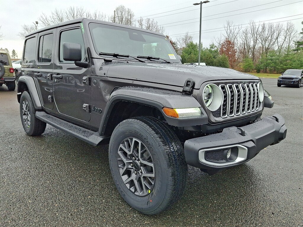 New 2026 Jeep Wrangler 4-DOOR SAHARA Sport Utility