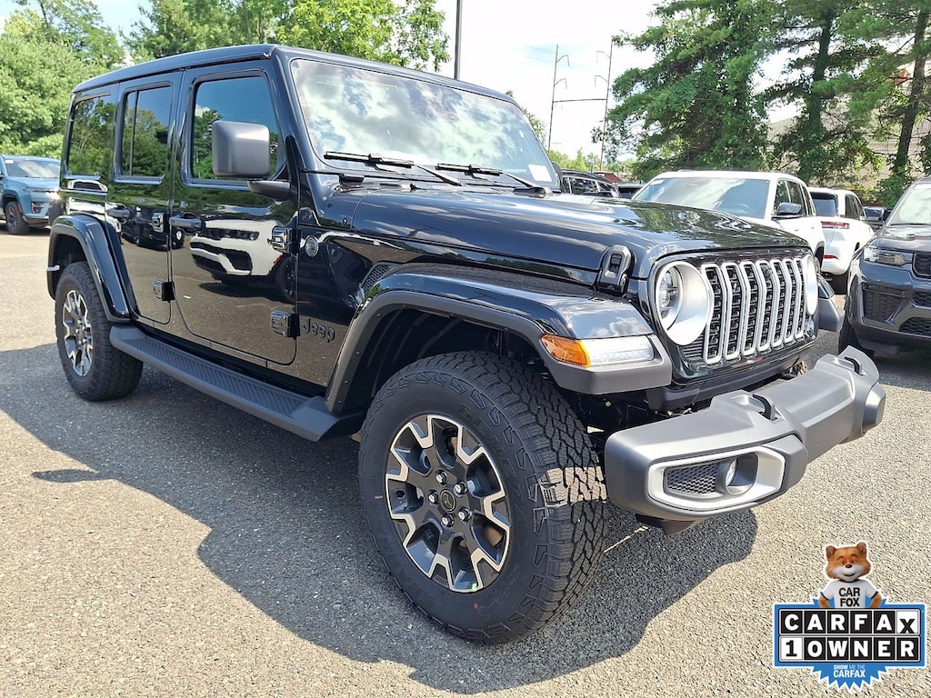 New 2026 Jeep Wrangler 4-DOOR SAHARA Sport Utility