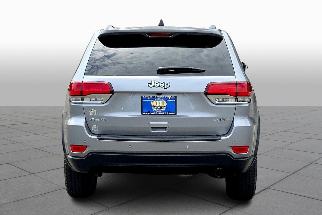 Used 2020 Jeep Grand Cherokee Laredo SUV