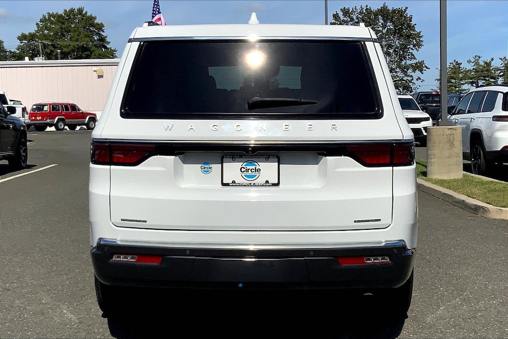 Used 2022 Jeep Wagoneer Series II SUV