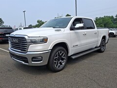 2025 Ram 1500 LARAMIE CREW CAB 4X4 5'7 BOX Pickup