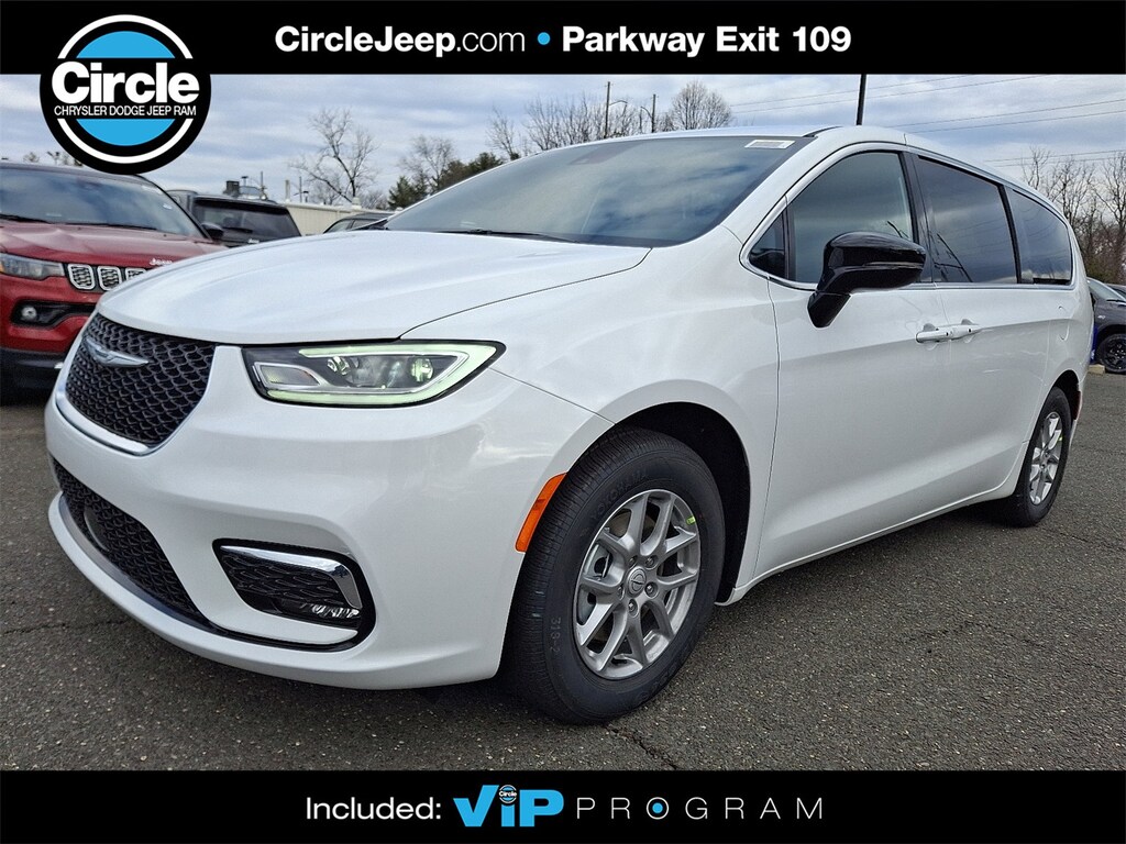 New 2026 Chrysler Pacifica SELECT Passenger Van