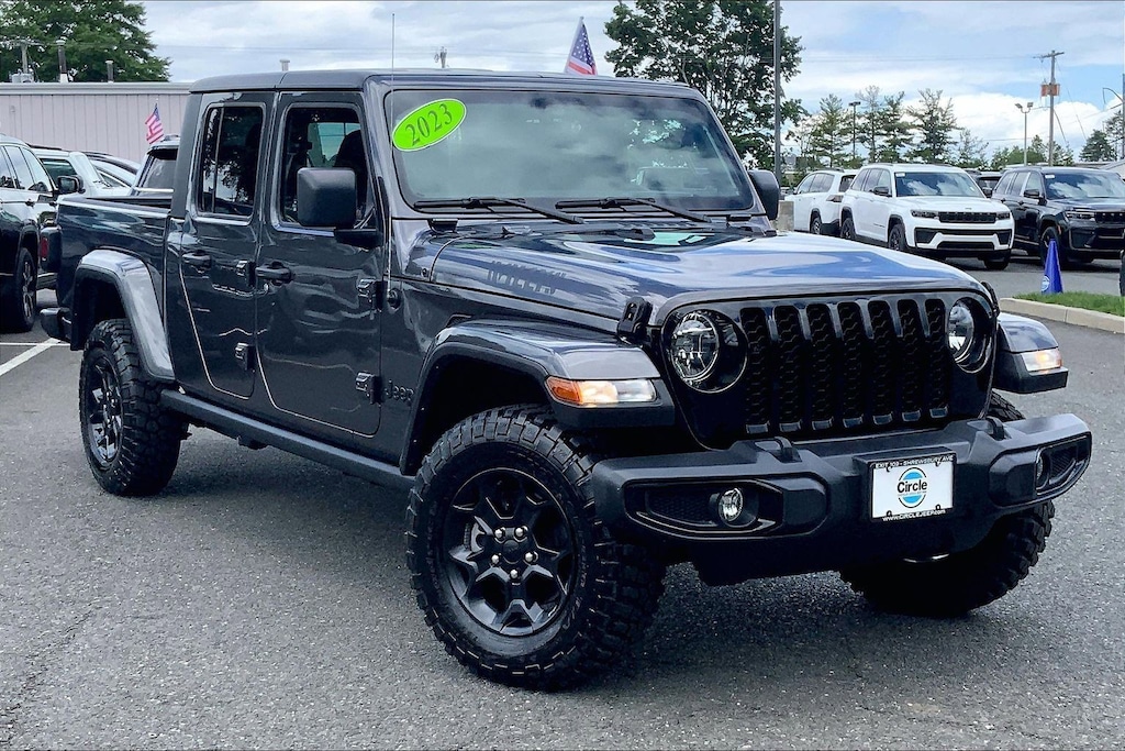 Certified 2023 Jeep Gladiator Sport Truck Crew Cab