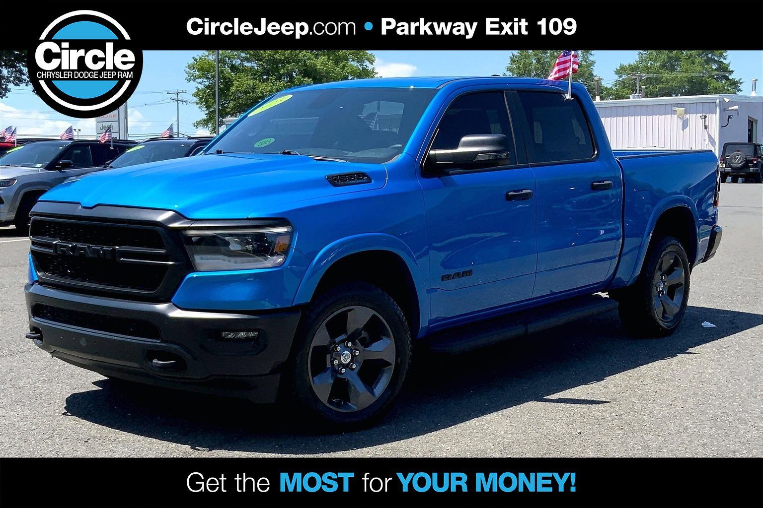 2023 RAM 1500 Big Horn/Lone Star 4x4 Crew Cab 5'7's photo