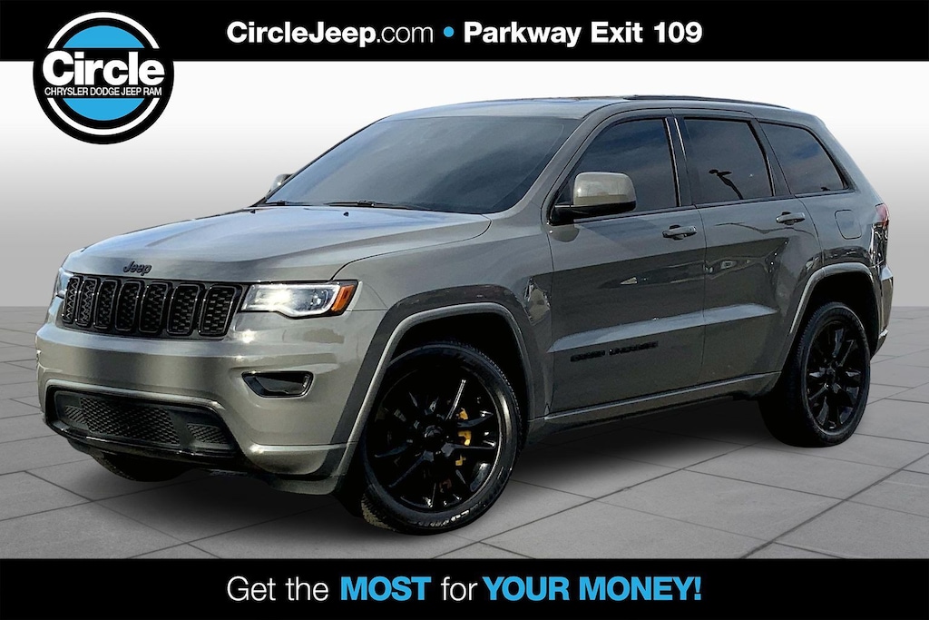 Used 2020 Jeep Grand Cherokee Laredo SUV