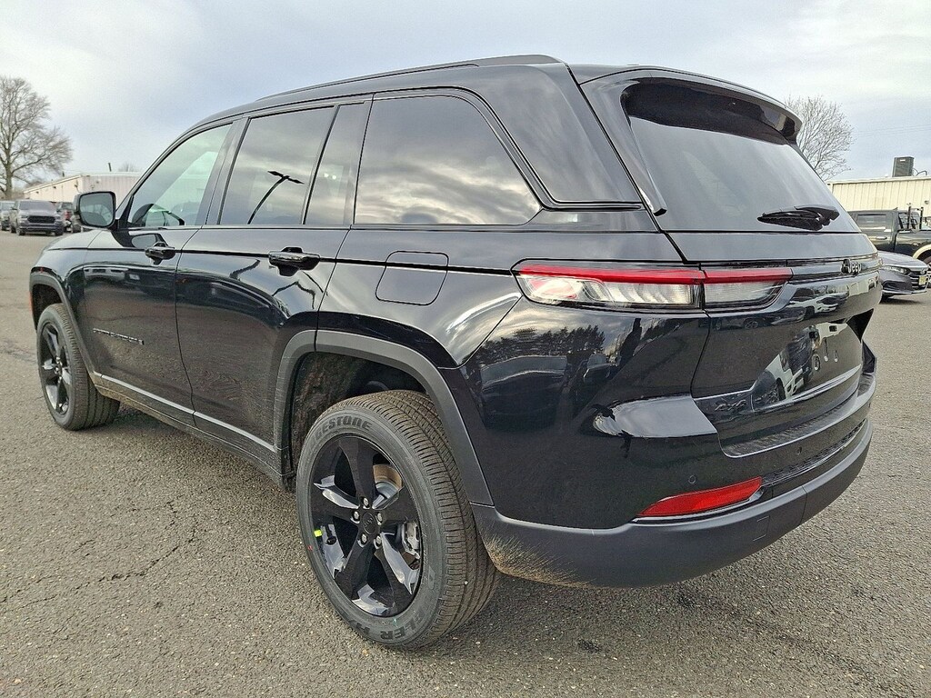 New 2025 Jeep Grand Cherokee ALTITUDE X 4X4 Sport Utility