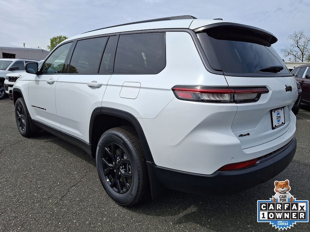 New 2026 Jeep Grand Cherokee L L LAREDO ALTITUDE 4X4 Sport Utility