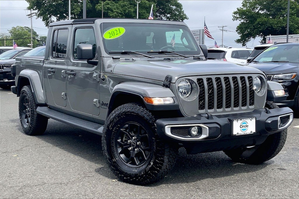 Used 2021 Jeep Gladiator Sport Truck Crew Cab
