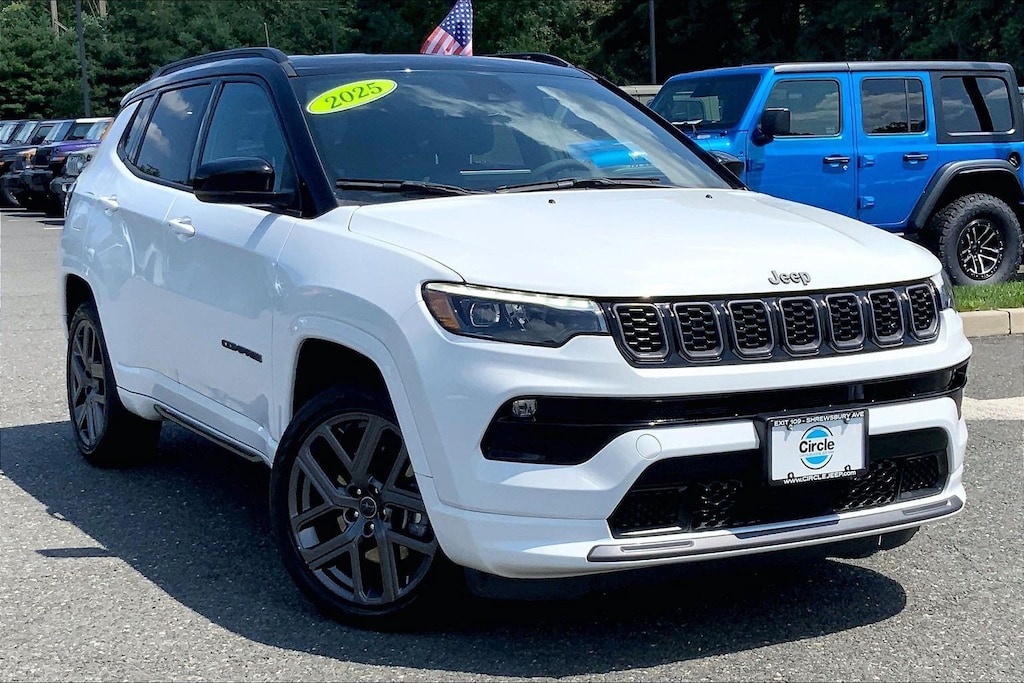 Certified 2025 Jeep Compass Limited SUV