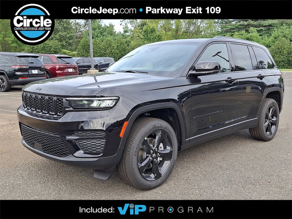 New 2025 Jeep Grand Cherokee ALTITUDE X 4X4 Sport Utility