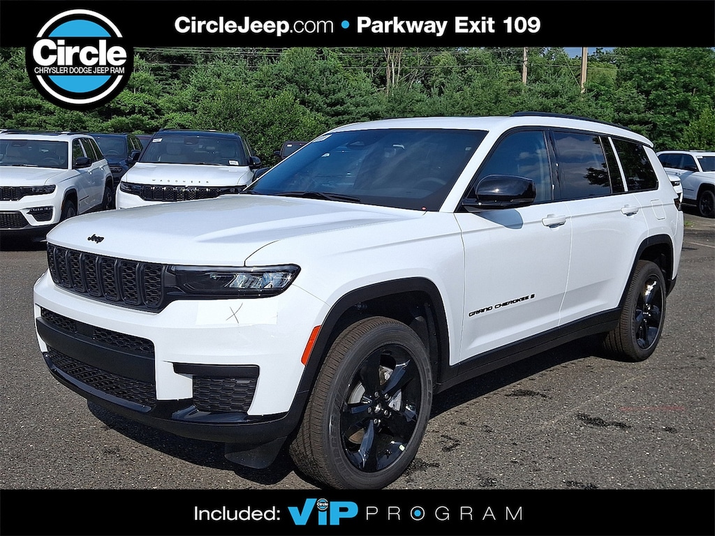New 2025 Jeep Grand Cherokee L L ALTITUDE X 4X4 Sport Utility