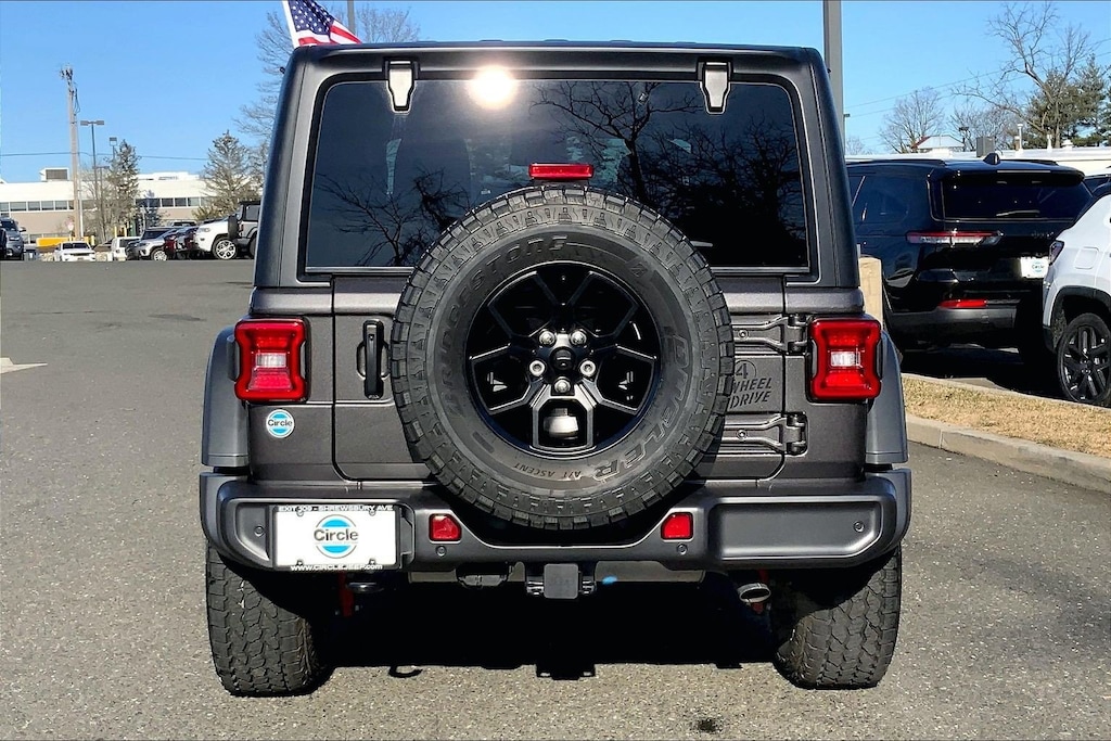 Certified 2025 Jeep Wrangler Sport SUV