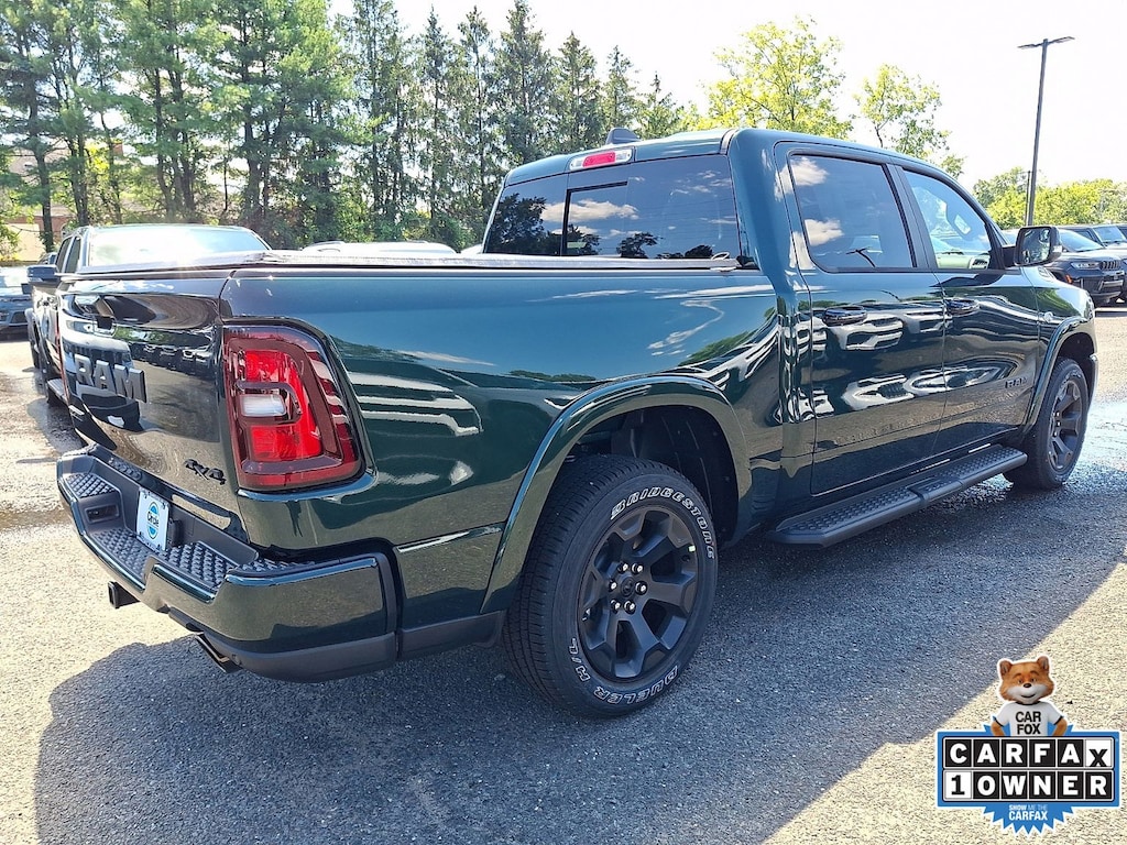 New 2026 Ram 1500 BIG HORN CREW CAB 4X4 5'7 BOX Pickup