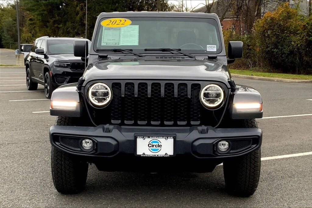 Certified 2022 Jeep Gladiator Sport Truck Crew Cab