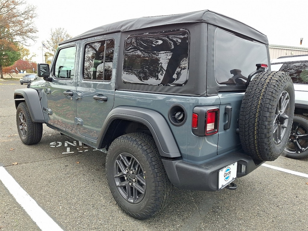 New 2026 Jeep Wrangler 4-DOOR SPORT S Sport Utility