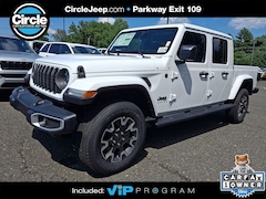 2026 Jeep Gladiator SAHARA 4X4 Pickup