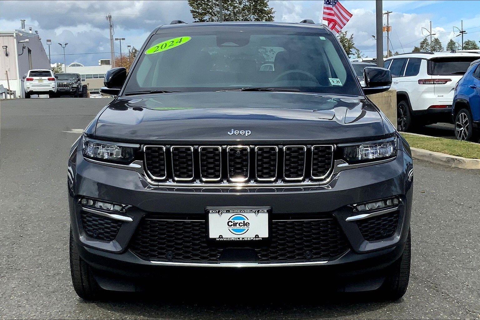 2024 Jeep Cherokee Limited 4xe photo 3