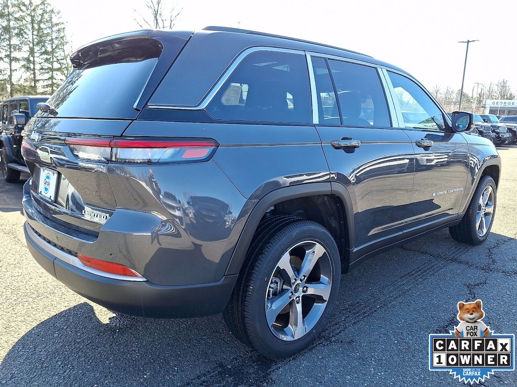 New 2026 Jeep Grand Cherokee LIMITED 4X4 Sport Utility