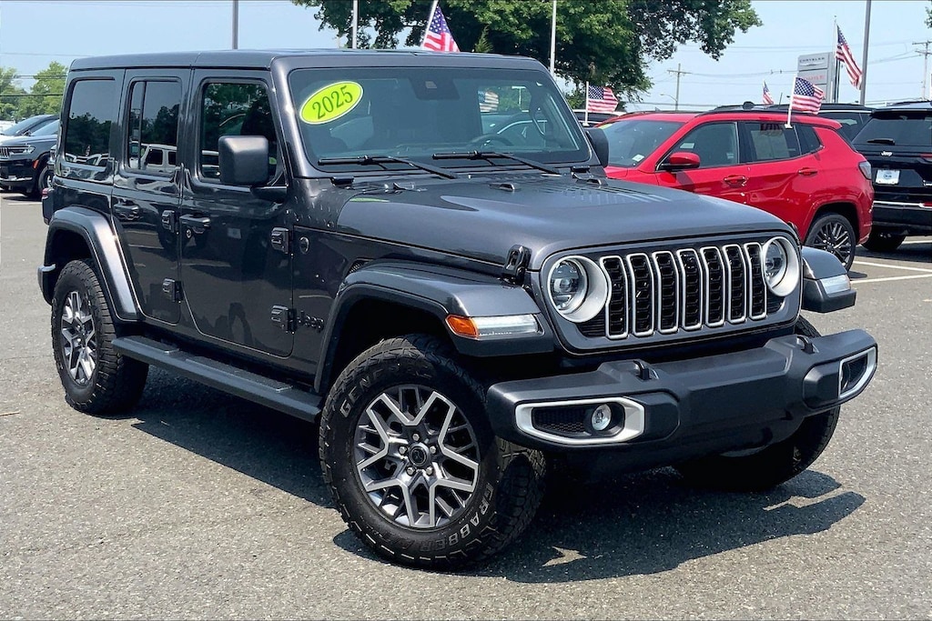Certified 2025 Jeep Wrangler Sahara SUV