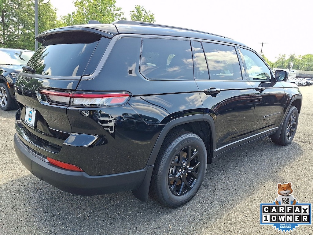 New 2026 Jeep Grand Cherokee L LAREDO ALTITUDE 4X4 Sport Utility