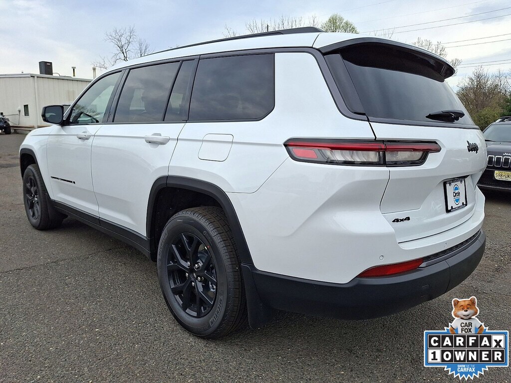 New 2026 Jeep Grand Cherokee L L LAREDO ALTITUDE 4X4 Sport Utility