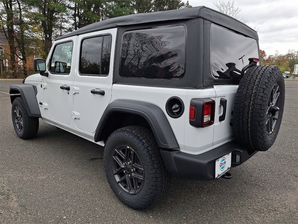 New 2026 Jeep Wrangler 4-DOOR SPORT S Sport Utility