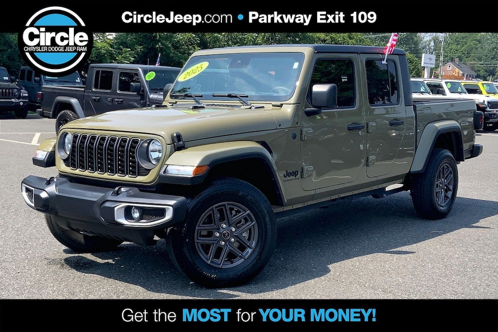 Certified 2025 Jeep Gladiator Sport Truck Crew Cab