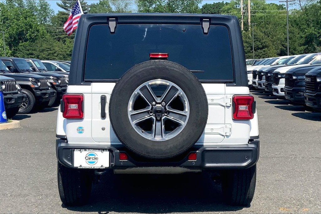 Used 2019 Jeep Wrangler Unlimited Sahara 4x4 SUV