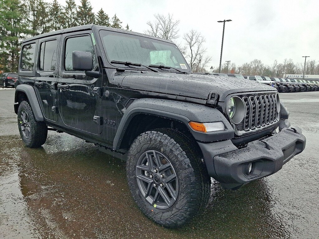 New 2026 Jeep Wrangler 4-DOOR SPORT S Sport Utility