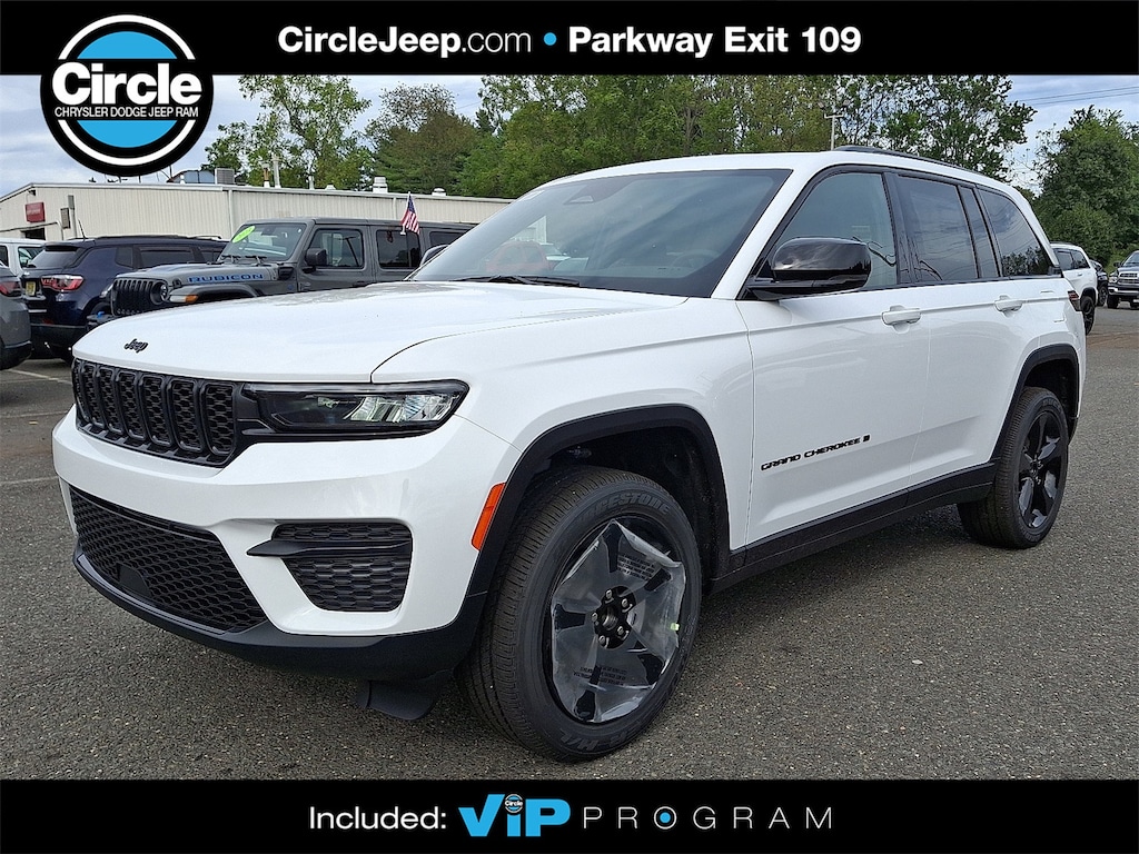 New 2025 Jeep Grand Cherokee ALTITUDE X 4X4 Sport Utility