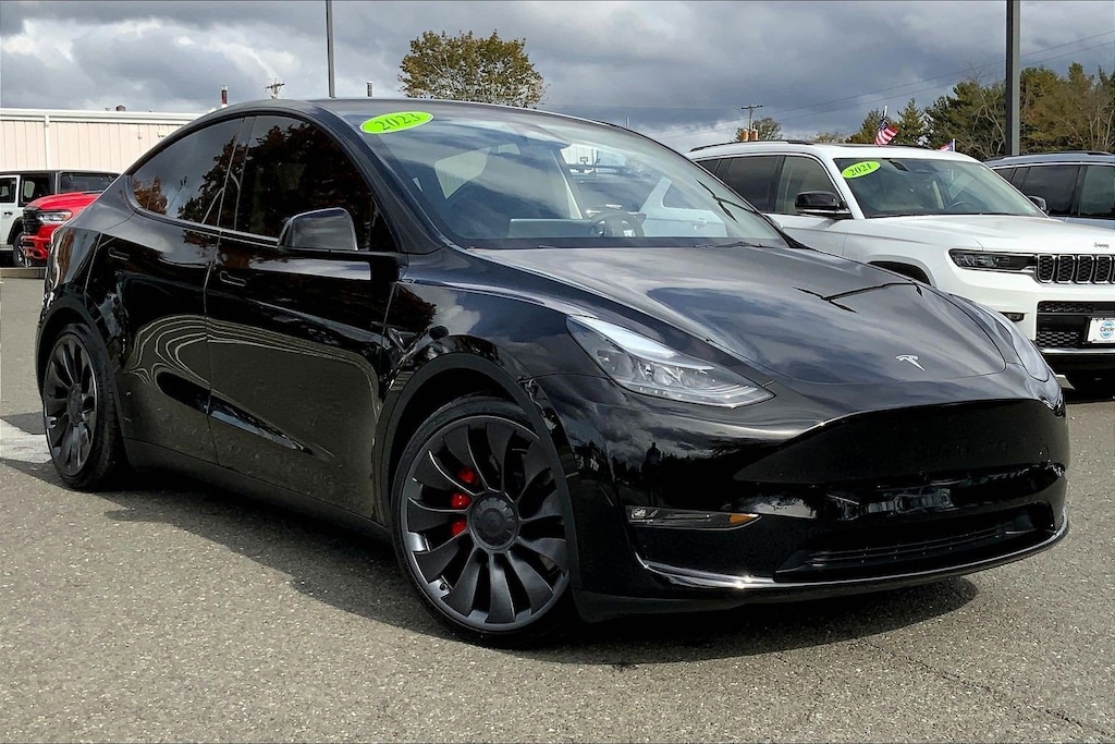 Used 2023 Tesla Model Y Performance SUV