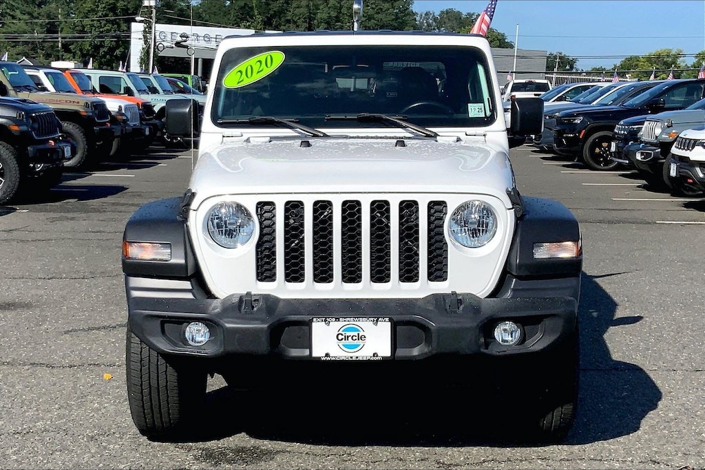 Used 2020 Jeep Gladiator Sport Truck Crew Cab