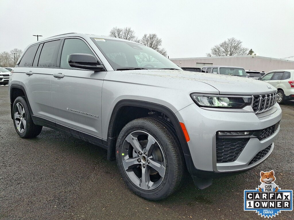 New 2026 Jeep Grand Cherokee LIMITED 4X4 Sport Utility